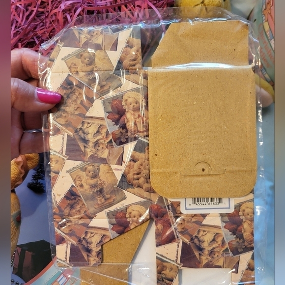 Vintage Limited Edition Enesco Corp 1999 Rodney Reindeer tin - Picture 16 of 16